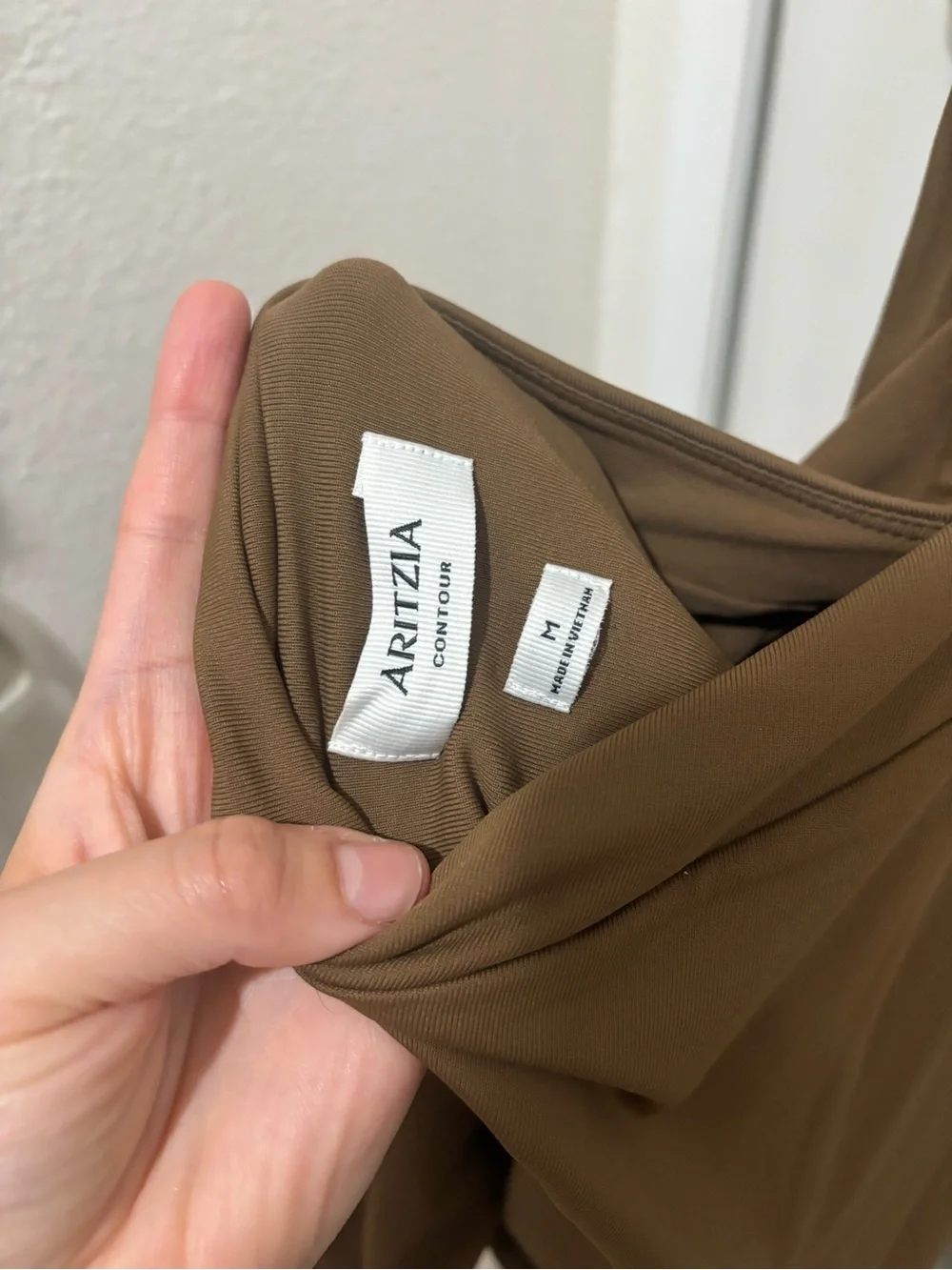 Aritzia taupe fabric